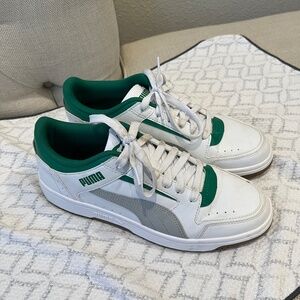 Puma sneakers